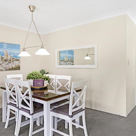 Oceanside Cove Aparthotel Gold Coast Kültér fotó