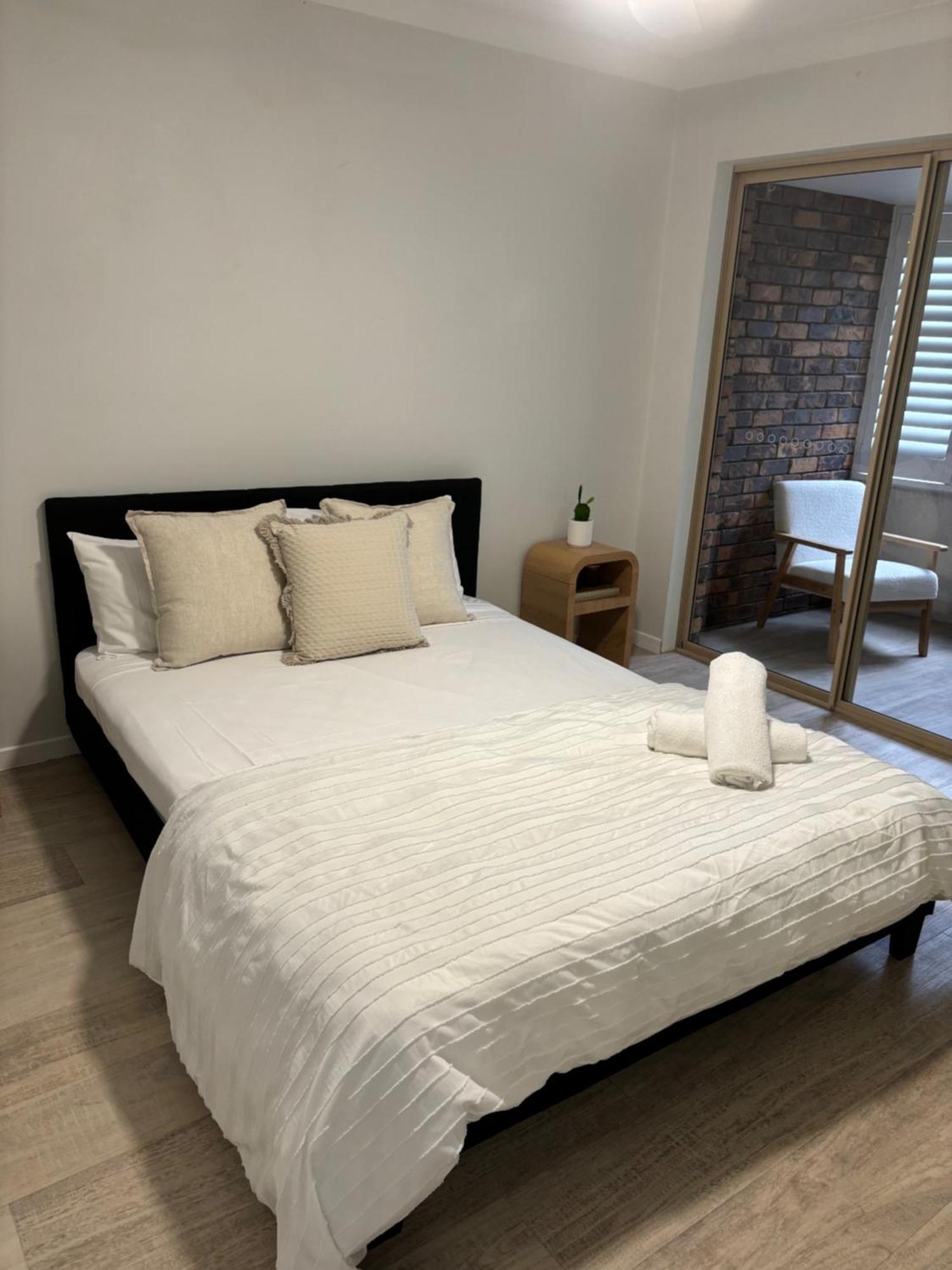 Oceanside Cove Aparthotel Gold Coast Kültér fotó