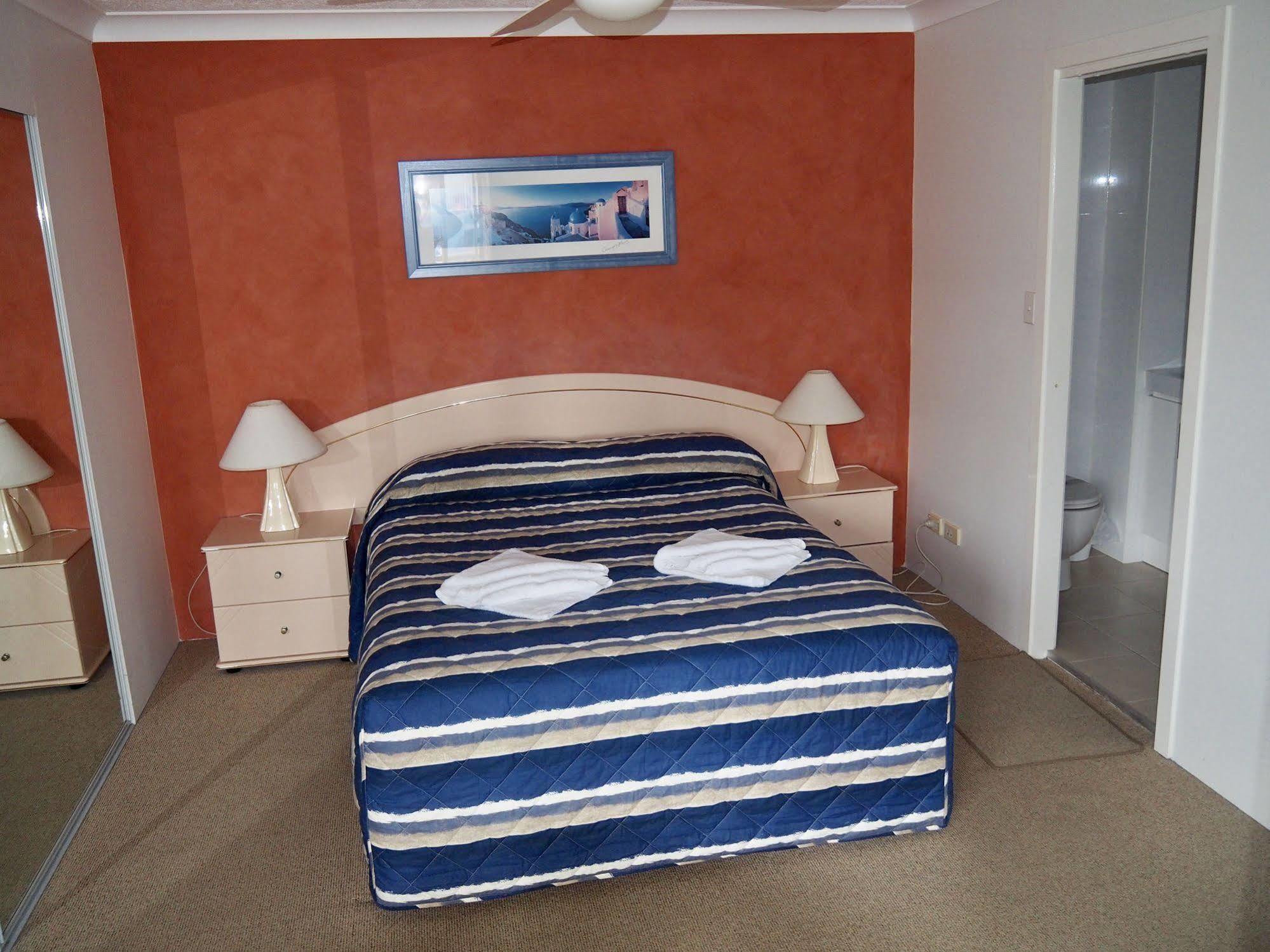 Oceanside Cove Aparthotel Gold Coast Kültér fotó